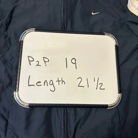 Nike Women’s Medium Black Activewear Track Running Jacket Embroidered Logo - Picture 8 of 8